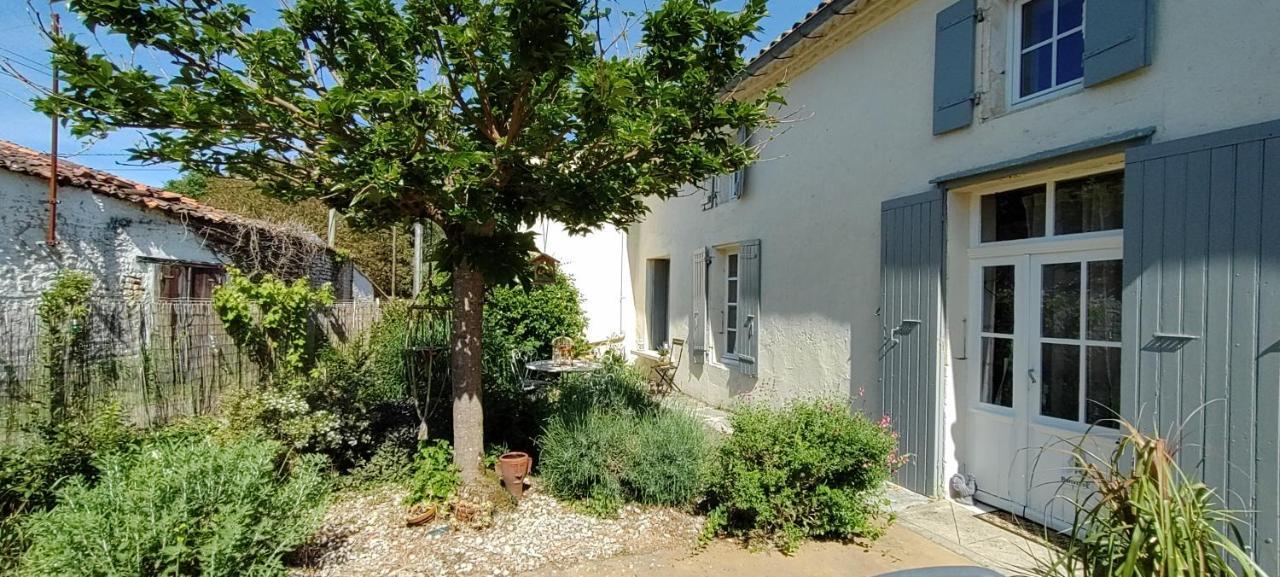 Campagne Et Mer Saint-Andre-de-Lidon Exterior photo